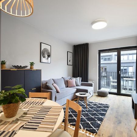Rentplanet - Apartamenty Kolo Brzegu 코워브제크 외부 사진