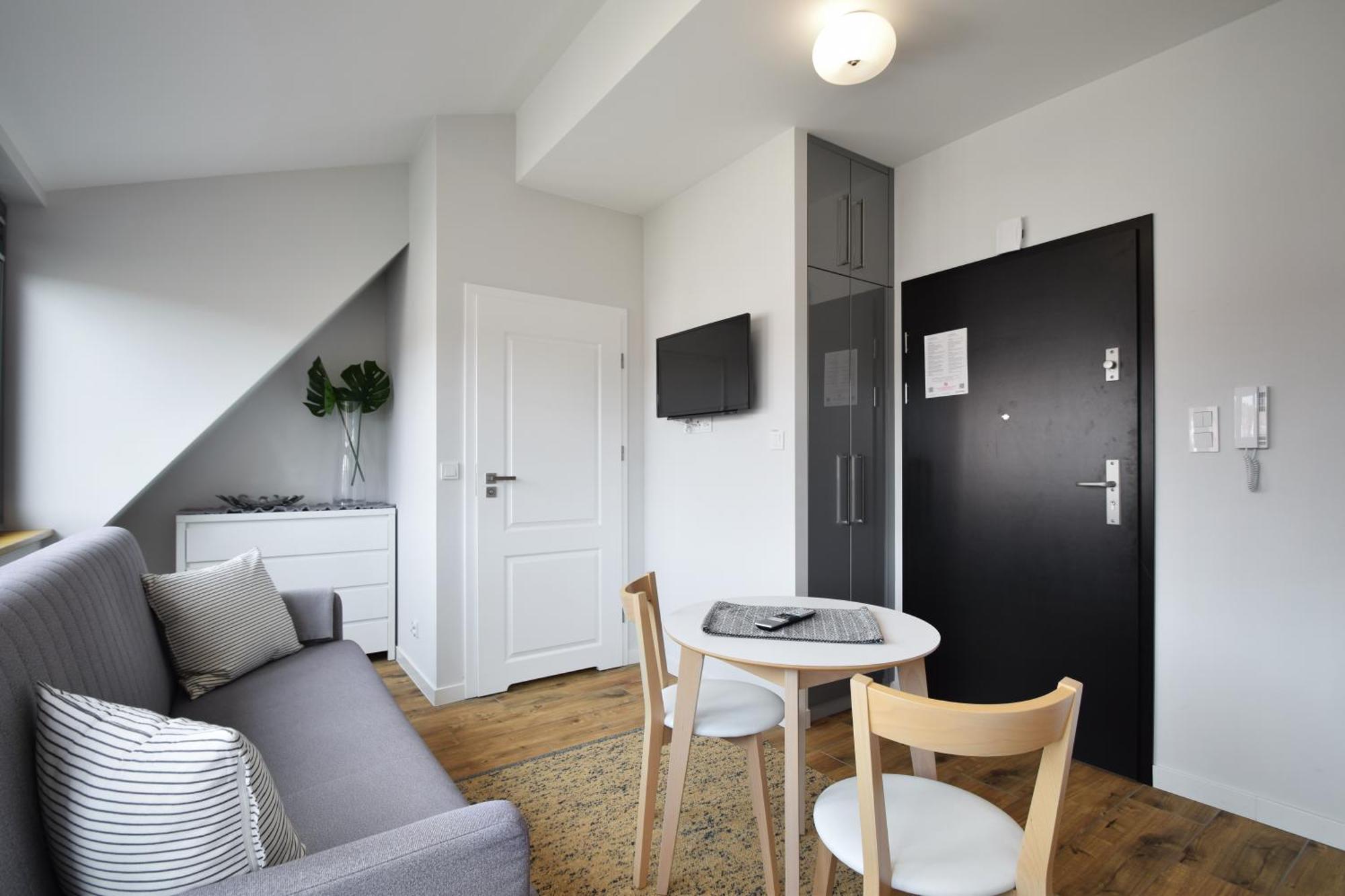 Rentplanet - Apartamenty Kolo Brzegu 코워브제크 외부 사진