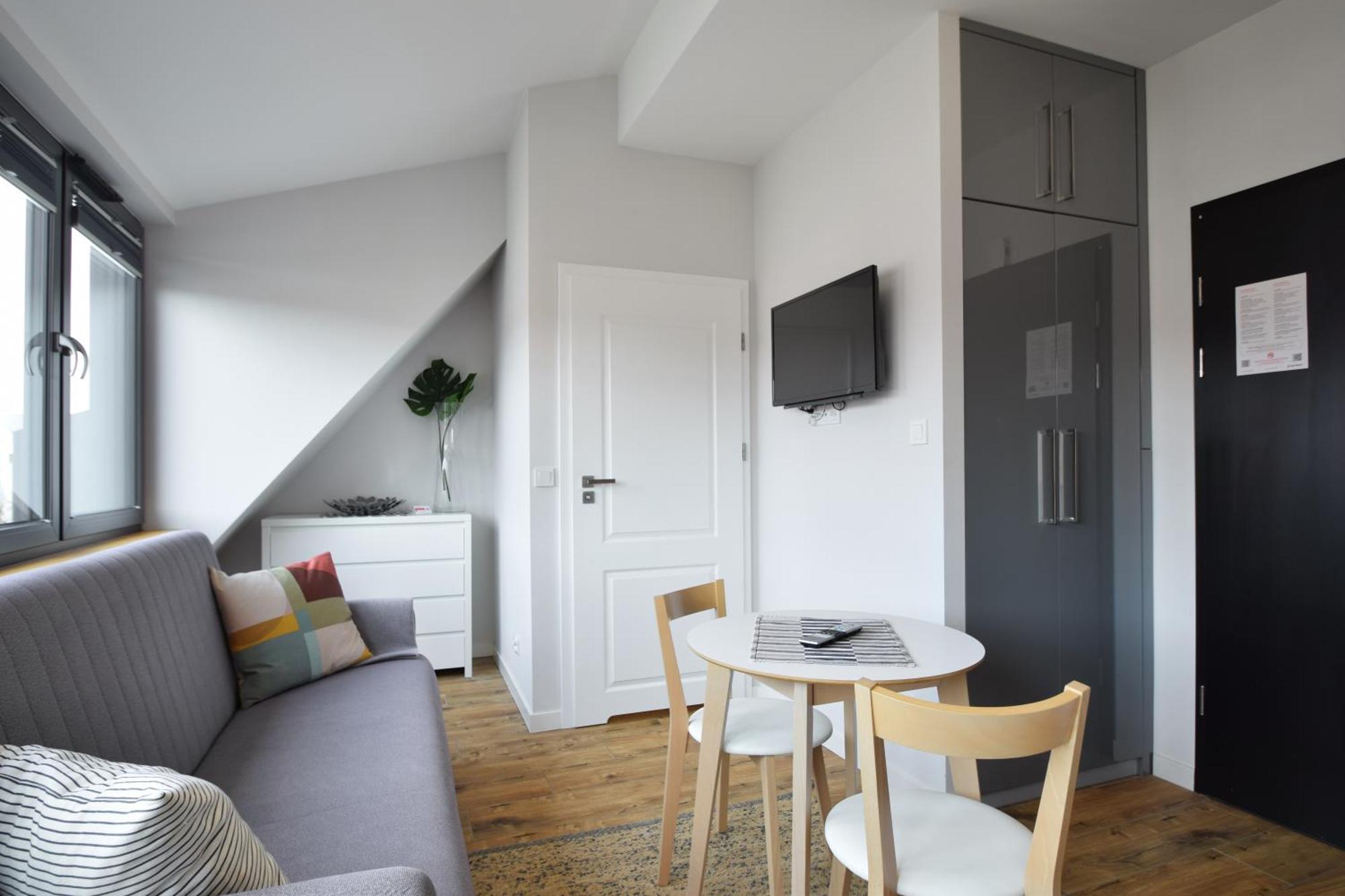 Rentplanet - Apartamenty Kolo Brzegu 코워브제크 외부 사진